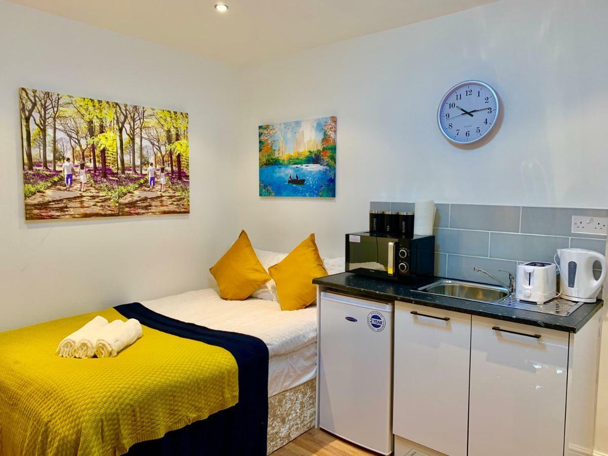 London Studio Apartments, Private Bathrooms And Parking Ilford Exterior foto